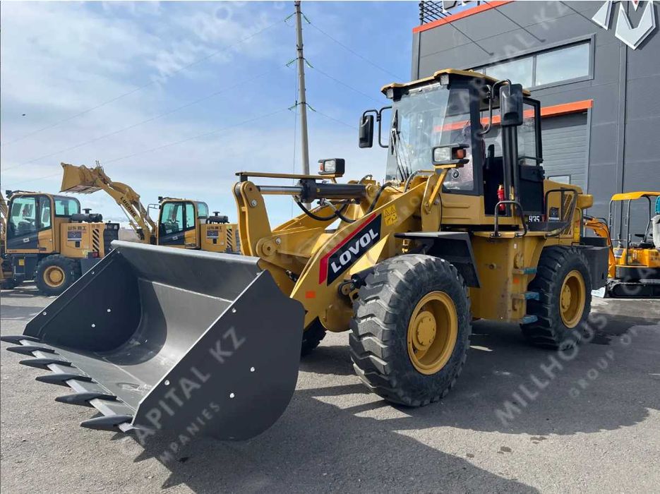 Фронтальный погрузчик LOVOL FL935