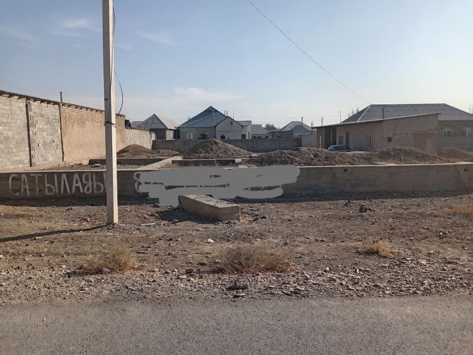 Времянка сатылады, улкен уйдiн iргетасымен