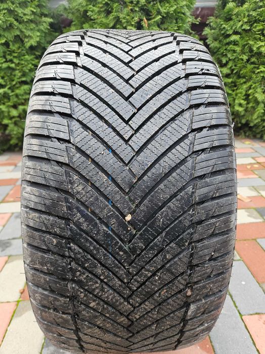 Anvelope MINERVA NOI  275/35/r19