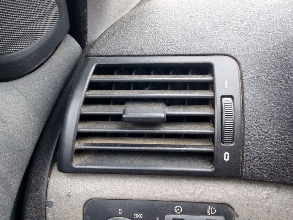 Grila aerisire stanga Bmw 3 (E46) [Fabr 1998-2005] 1.9 M43B 87KW / 118