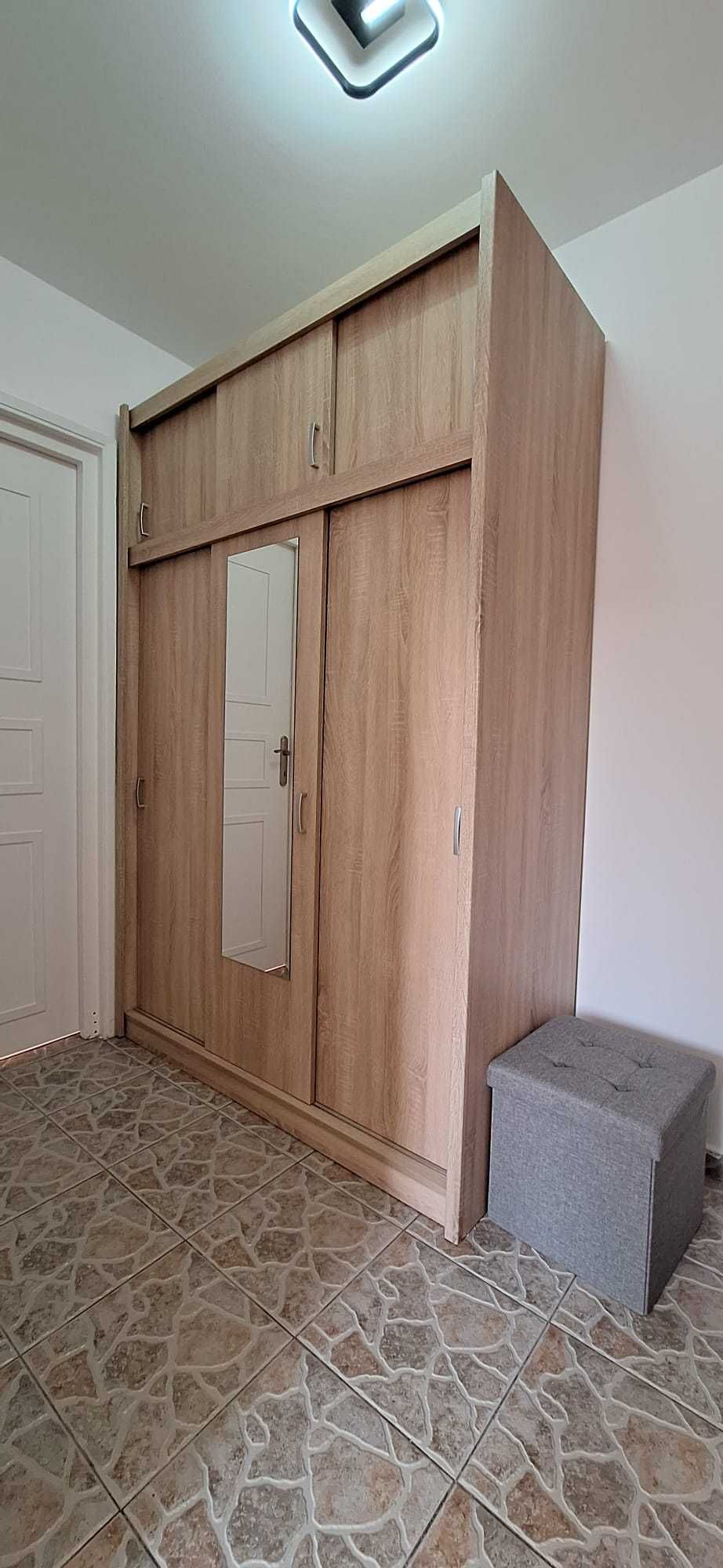 Proprietar, dau spre inchiriere Ap. 3 cam  in Gheorgheni