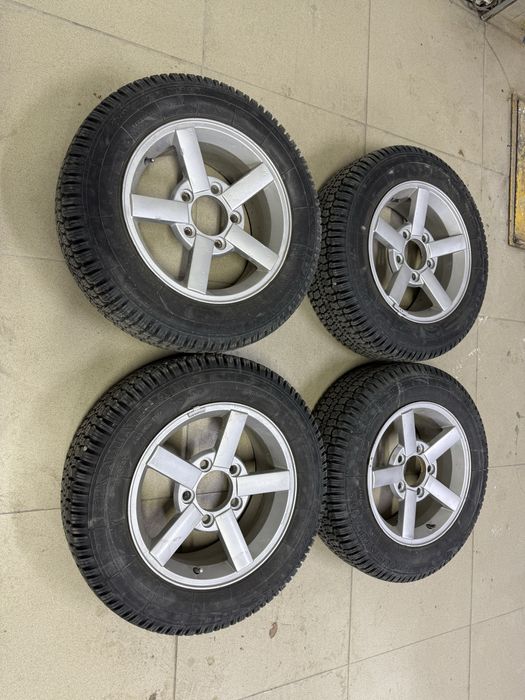 Диски с резиной на Нива!