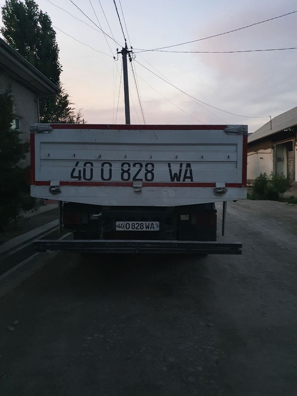Исузу сотилади 10 тонналик холати зор 150 талик газ балон 4 та Япон