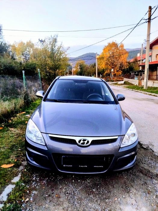 Hyundai i30 /FACE LIFT/PREMIUM/БЕЗ АНАЛОГ/Регистриран//1-ви