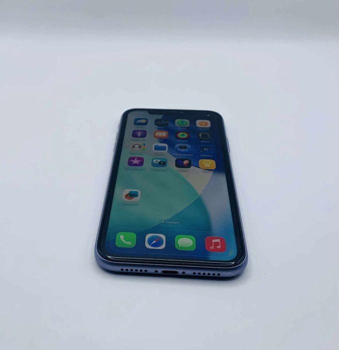 iPhone 11 Mov cu 100% Bateria de 256 GB