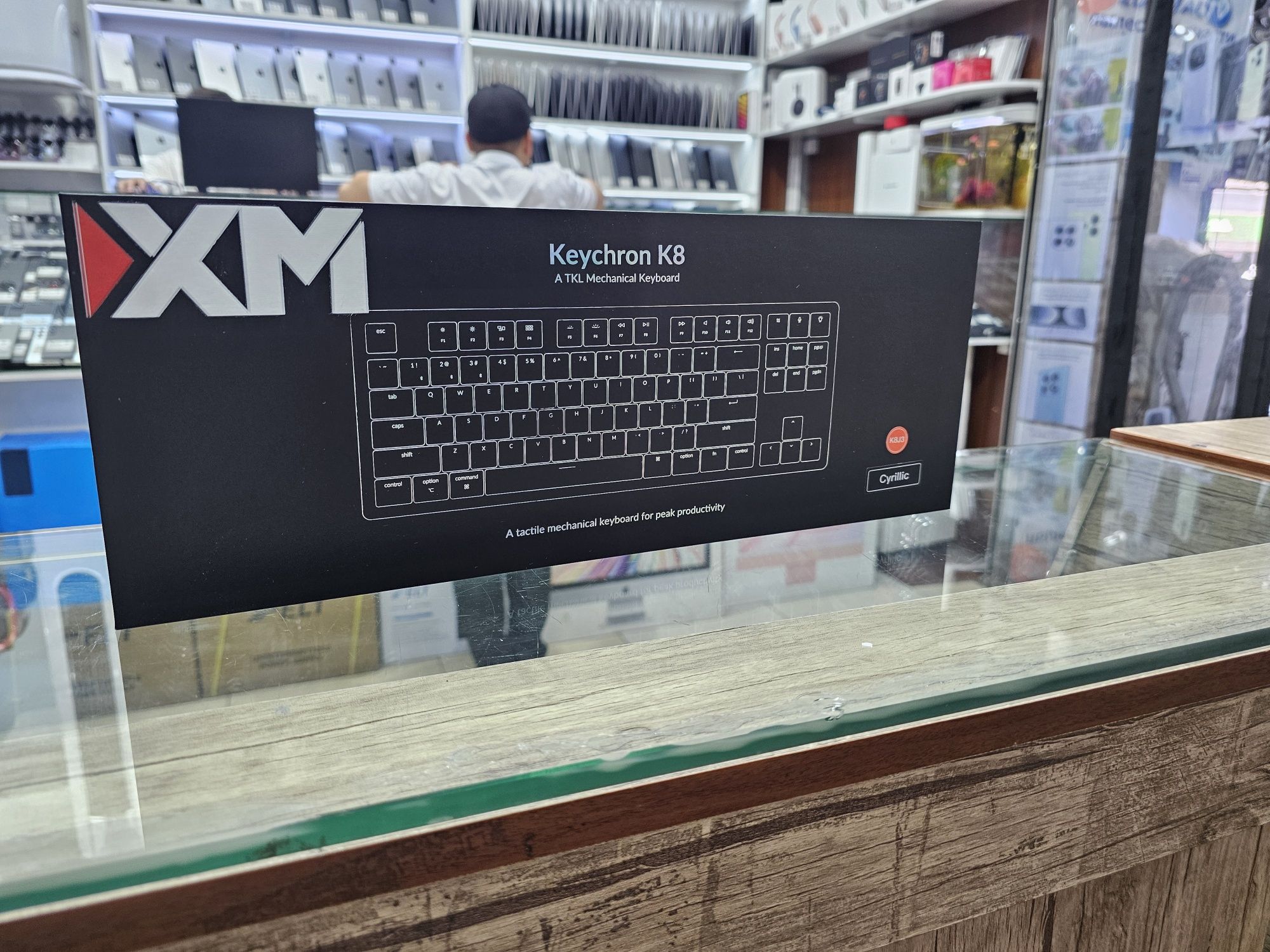Механическая клавиатура Keychron K8