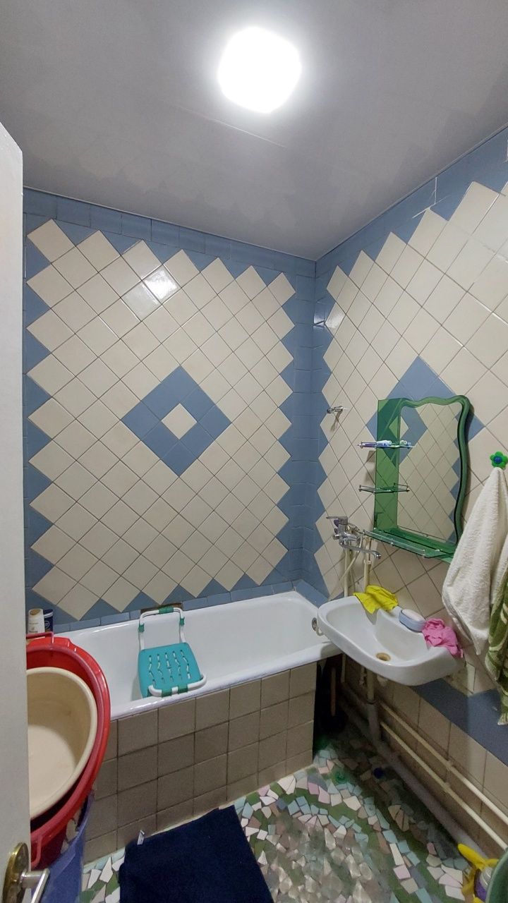 3/3/9. Сергели 8А! Квартира 77 м², не торец.