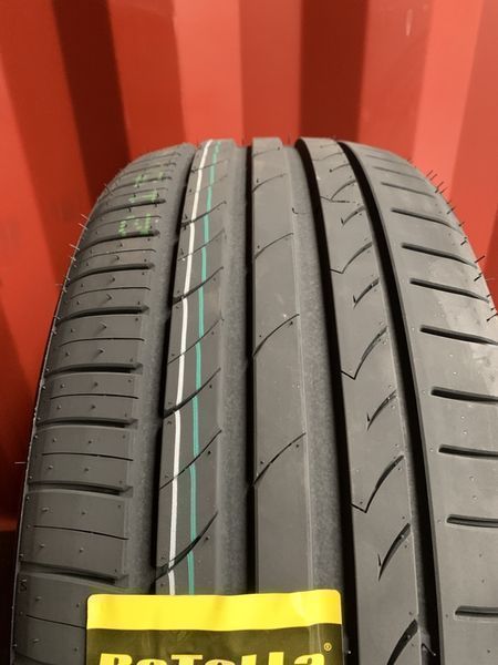 Нови летни гуми ROTALLA SETULA S-RACE RU01 215/40R18 89W XL НОВ DOT