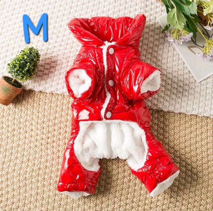 Hăinuțe calduroase pentru catei