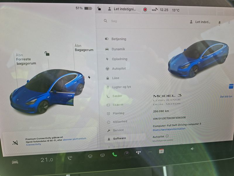 Tesla - Model 3 Long Range AWD