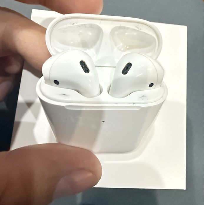 Продам airpods 2 в отличном состоянии