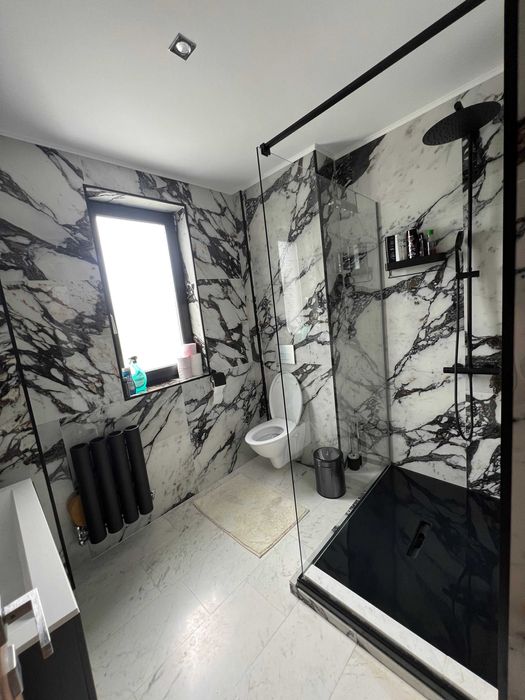 Penthouse 245mp, 4 camere, cu licenta turistica in hotel in Predeal