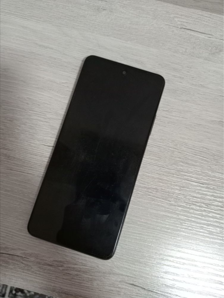 Oppo A3 с гарантией