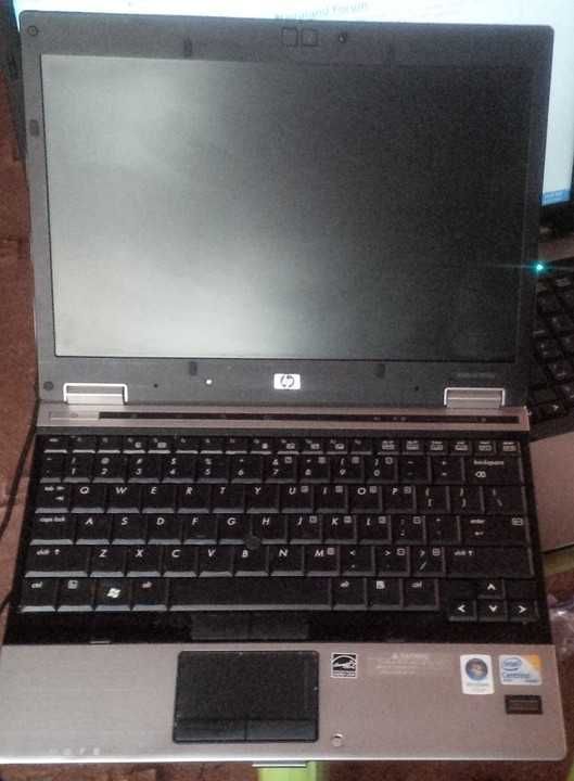 DISPLEI-HP-Model laptop-2530p-Carcasa-Tastatura
