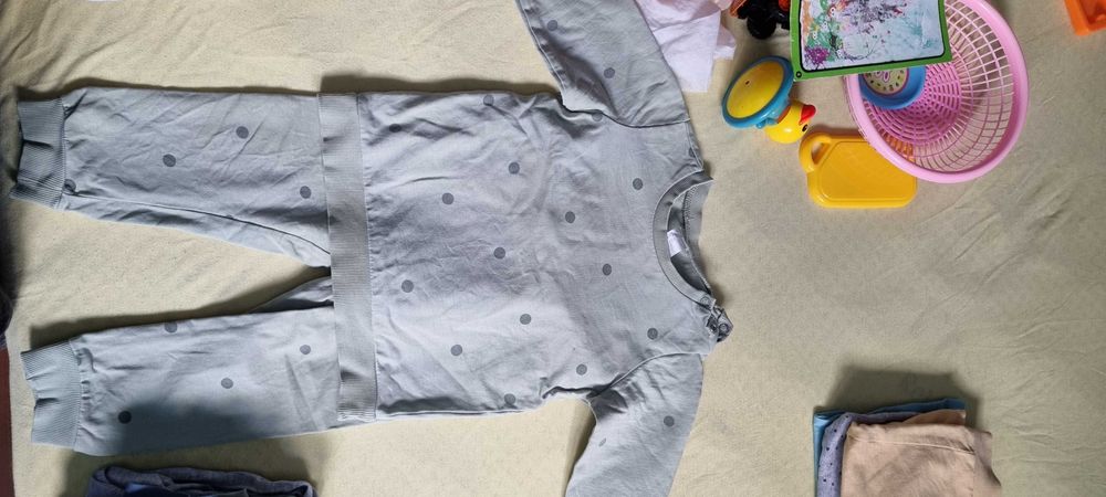 Lot de haine H&M mărimea 92