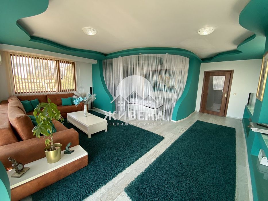 Продава се Къща в Варна, м-т Сълзица - 250 кв.м за 3000 €/кв.м - Снимка #4