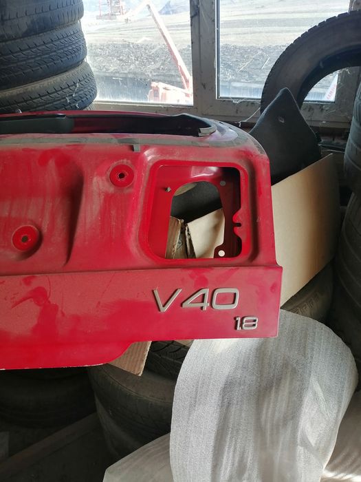 Части за Volvo v40