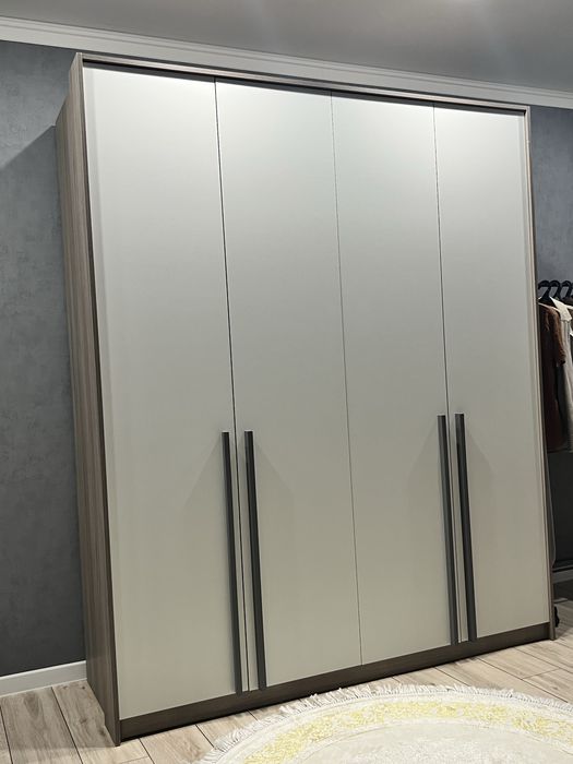 Продам шкаф в отличном состоянии