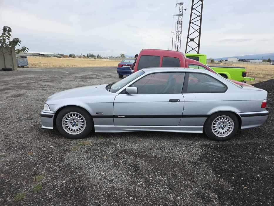 BMW 320 I в перфектно състояние