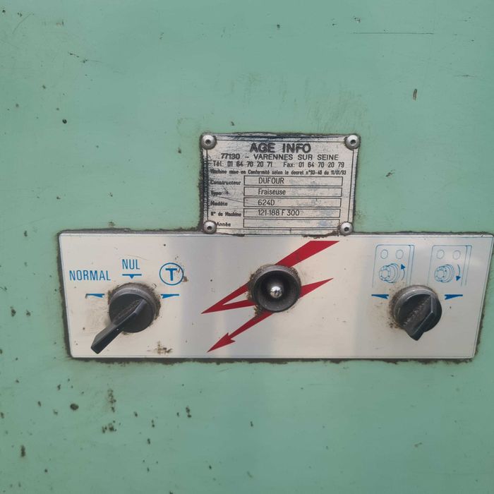 Vând Strung SNB 400 + Freză G.OUFOUR 624D