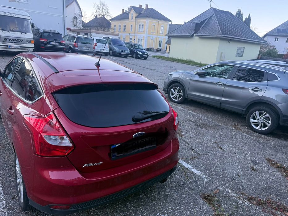 Ford Focus 1.6 benzina