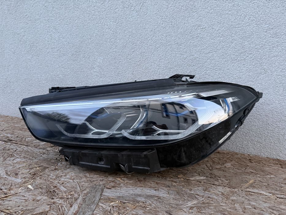 Far stanga BMW Seria8 G14 G15 G16 Full LED LASER Original Europa