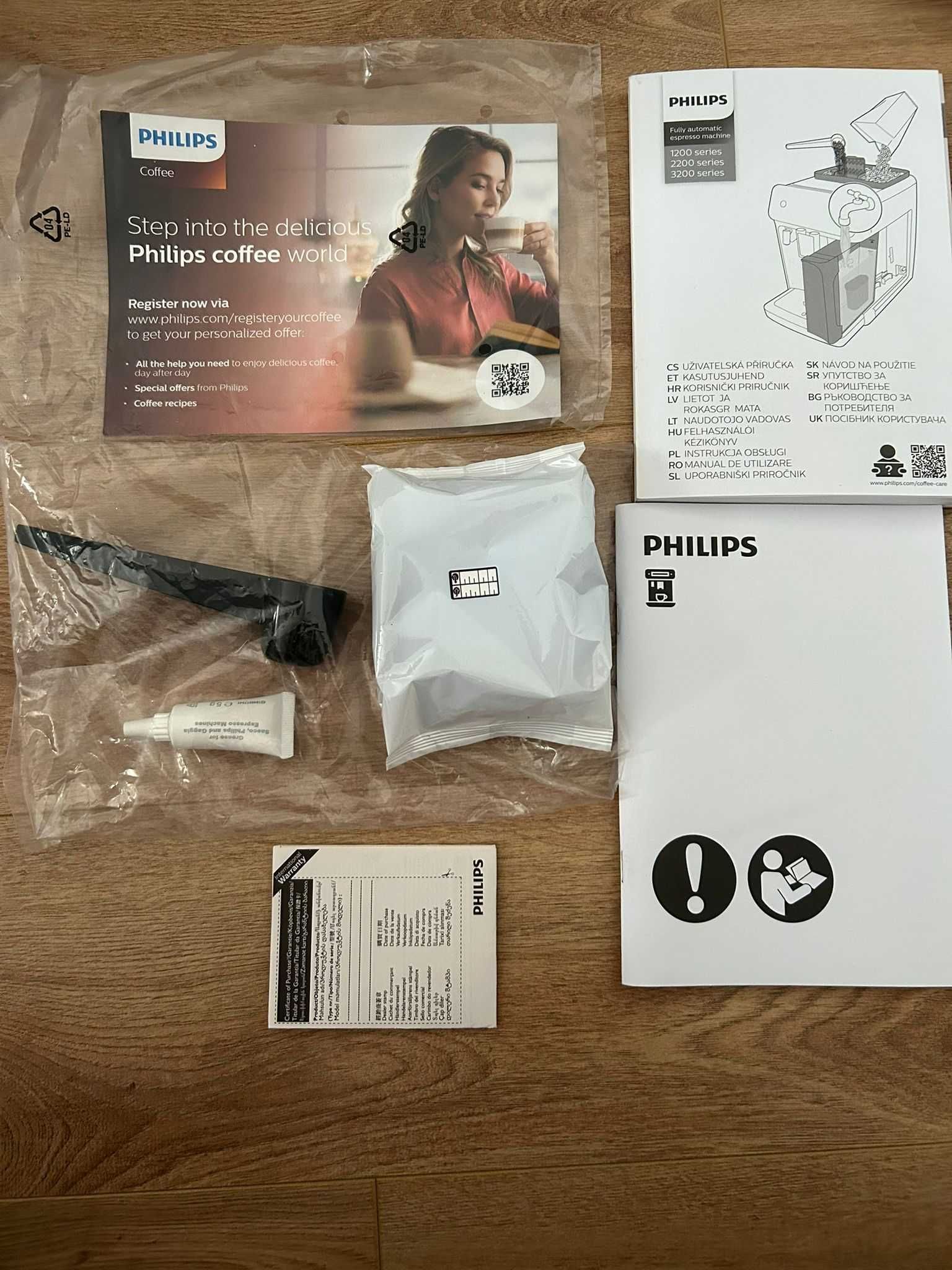 Нов Кафеавтомат Philips EP3241/50