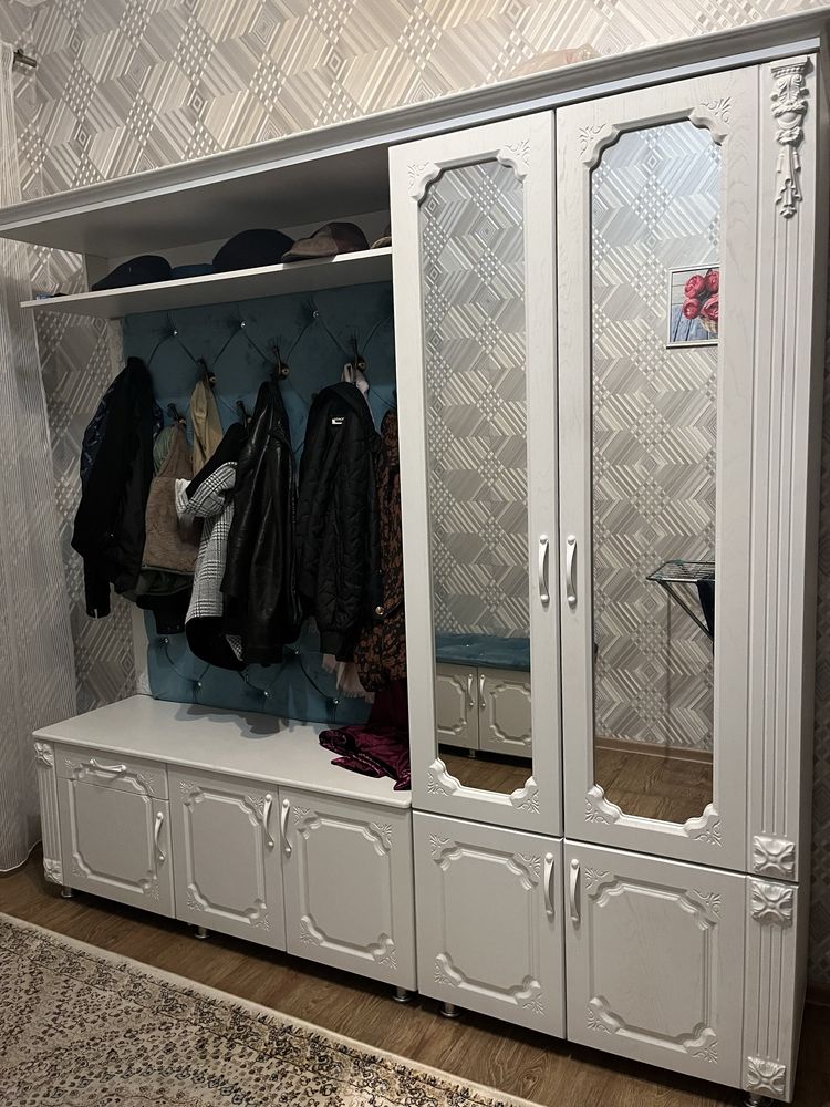 Прихожая срочно