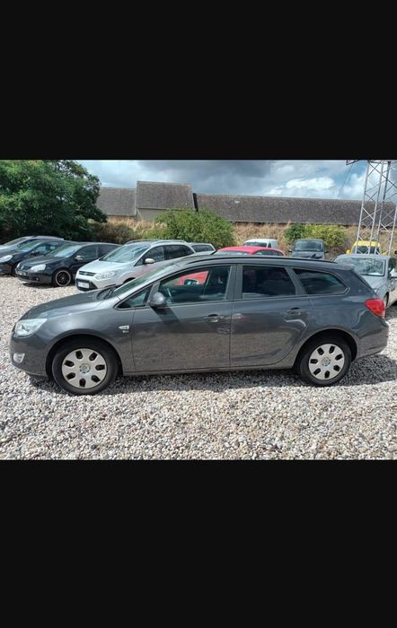 Opel Astra J Sport Tourer