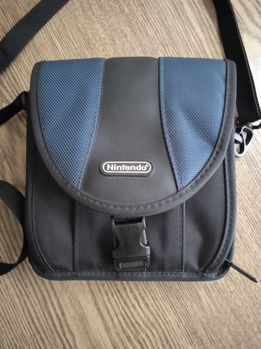 Чантичка за портативна игра Nintendo Switch