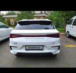 BYD e2 electric mobile. Петно бор