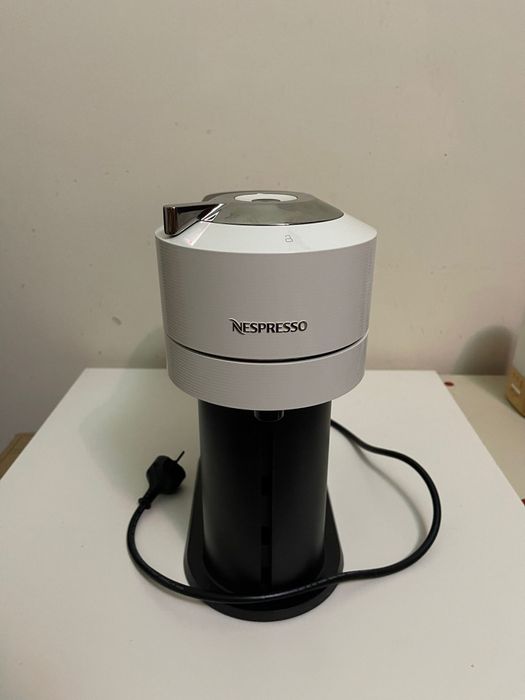 Nespresso Vertuo Next, 24 luni garanție,