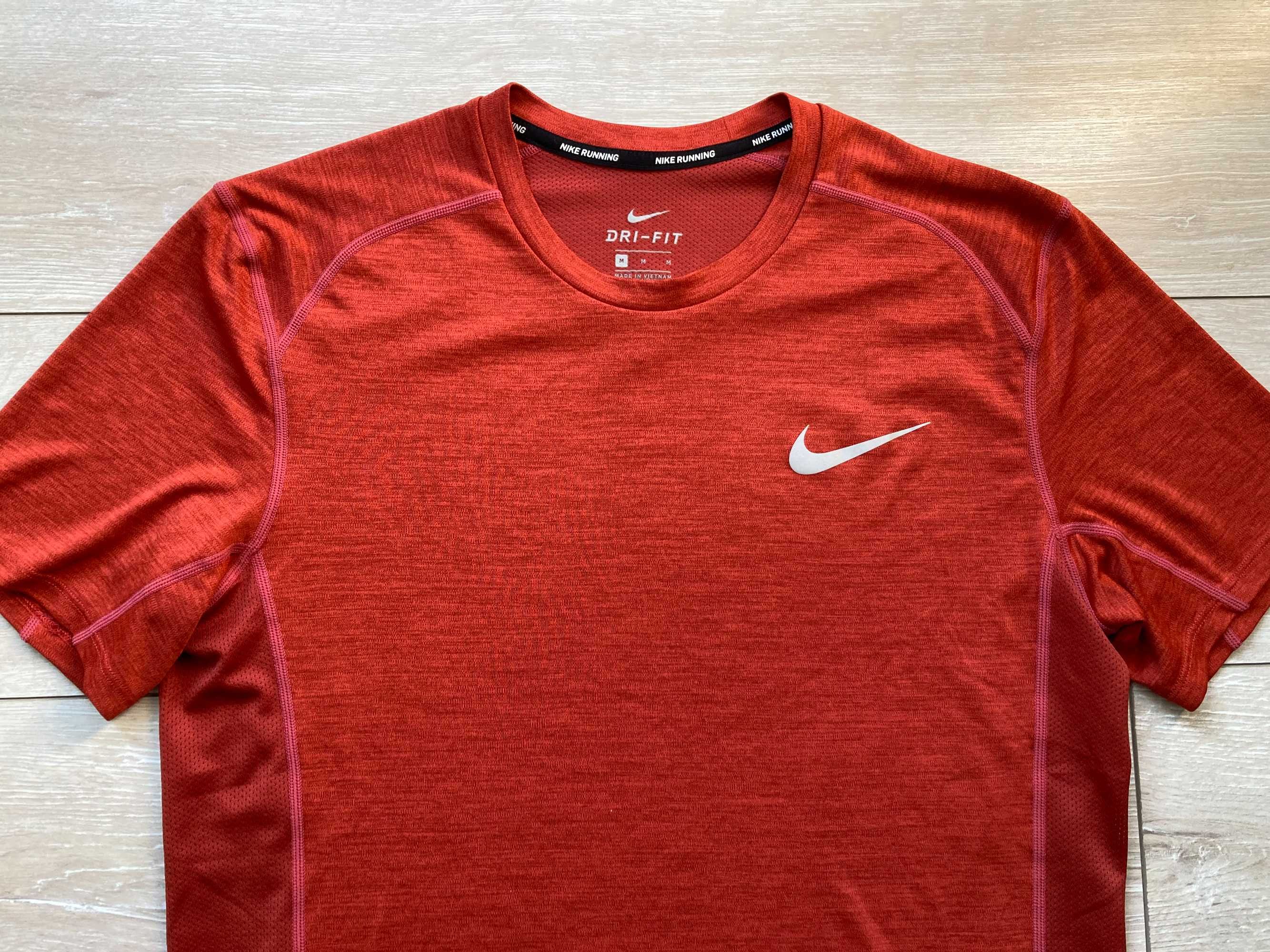 Найк Nike Running Dri Fit мъжка спортна тениска размер М