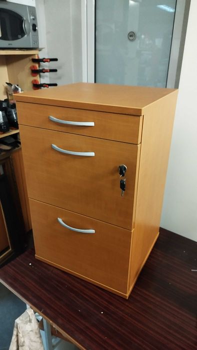 Шкафче за бюро с 3 или 4 чекмеджета - контейнер на колела