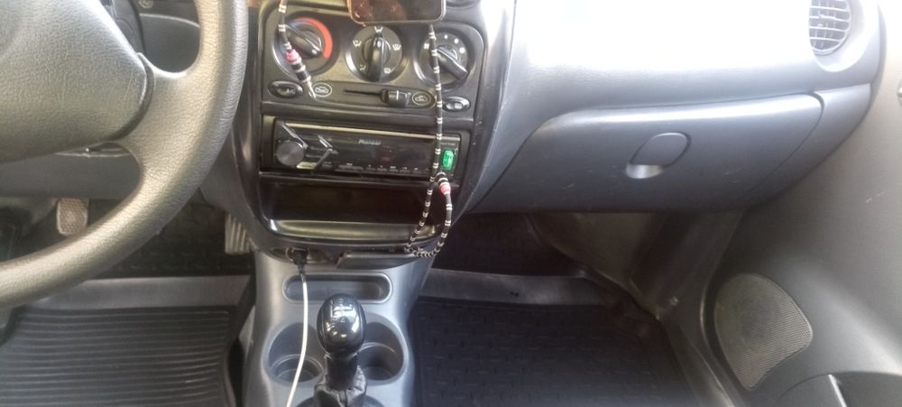 matiz moshinasi sotiladi