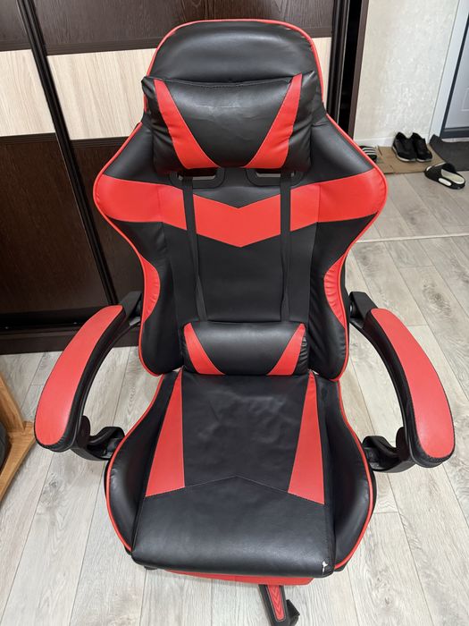 Игровой стул для компьютера