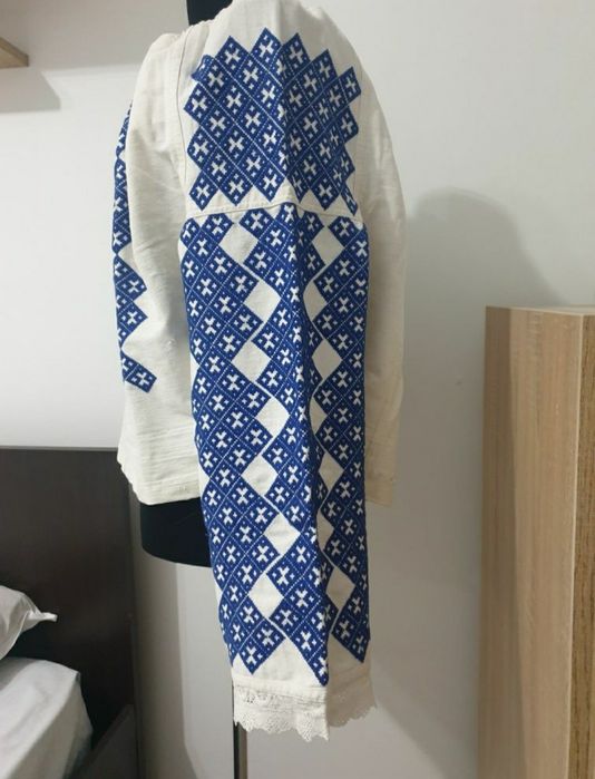 Ie veche autentica traditionala