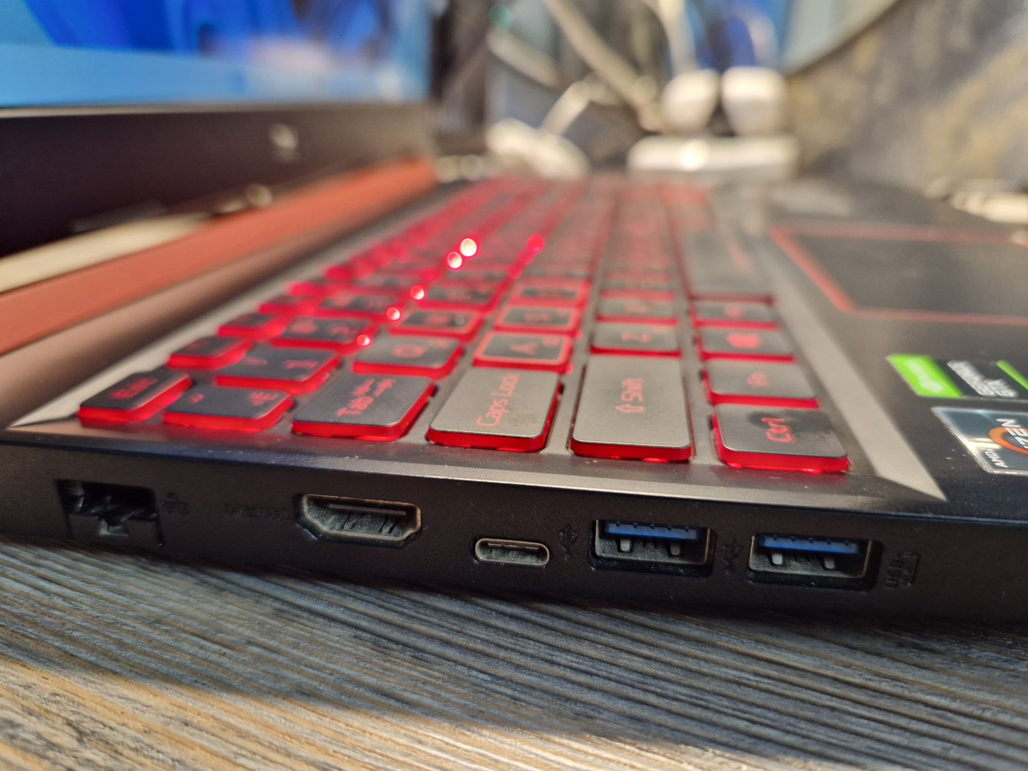 Acer Nitro Игровой ноутбук состояние норм