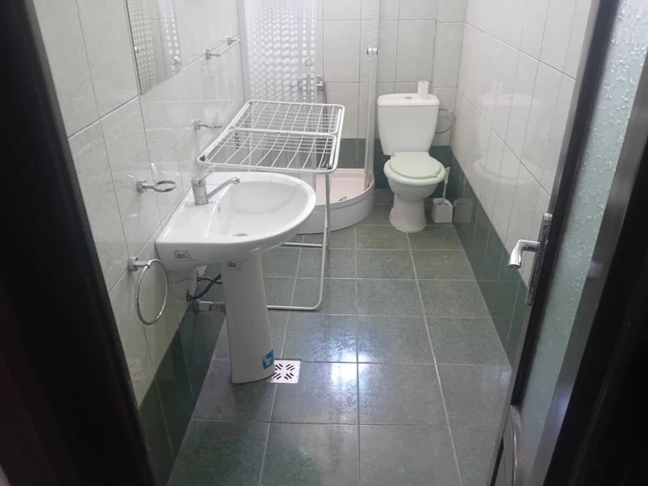 Ap 2 Camere Piata Maratei 44mp etaj 2Mobilat renovat la cheie centrala