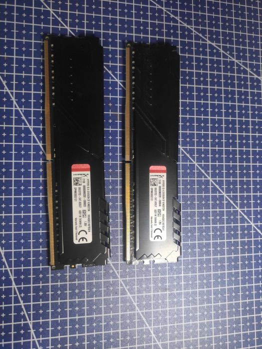 2x4 HyperX RAM DDR4 2666mhz