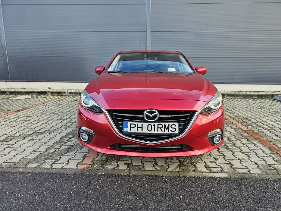 Mazda 3 / 2.2 Skyactiv