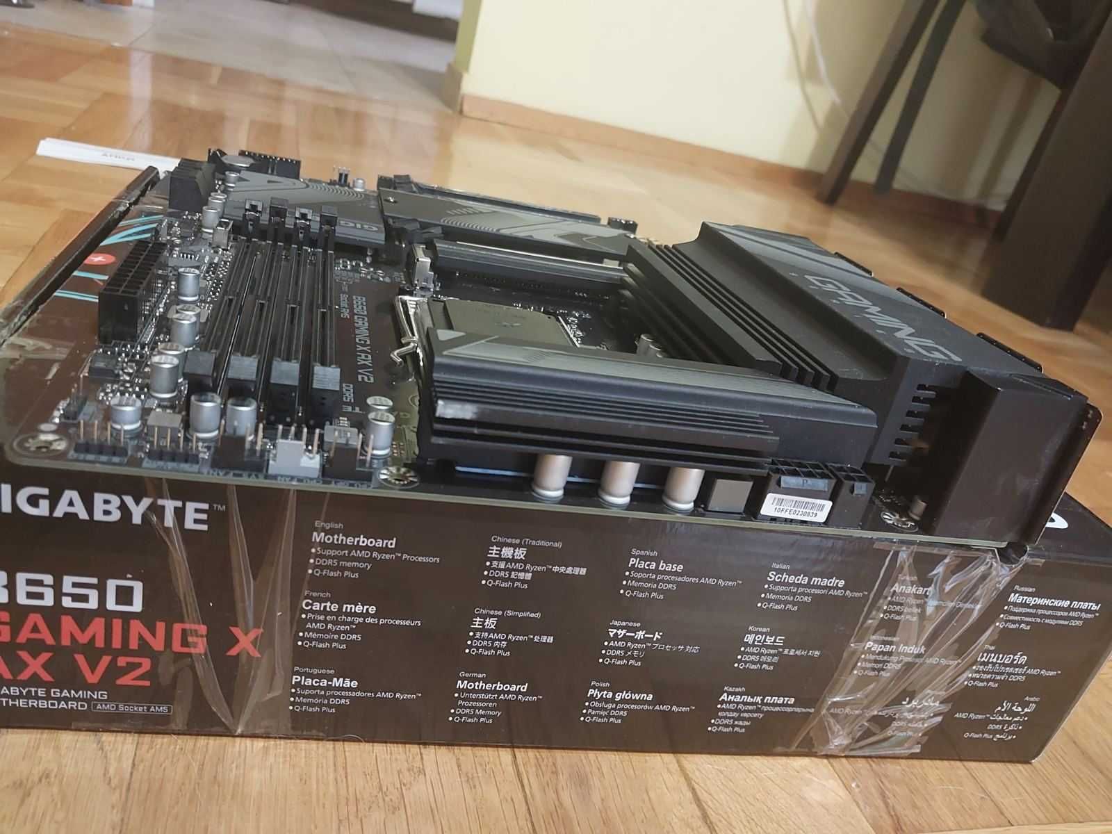 AMD Ryzen 9 7950X3D + Gigabyte B650 Gaming X AX V2 Wi-Fi