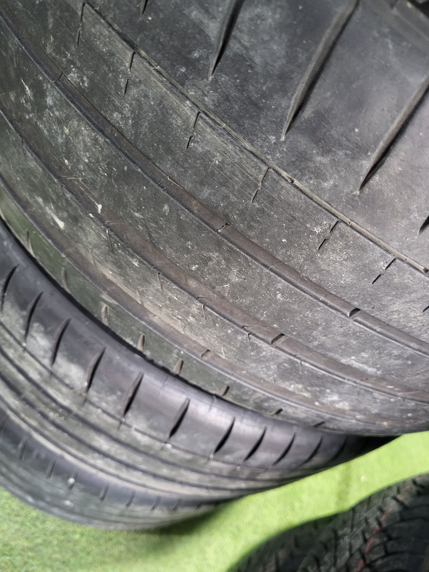 4 бр летни 265/30/21 Michelin