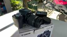 Aparat foto Canon EOS 250D 18-55mm