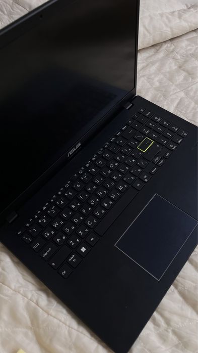 ноутбук Asus б/у