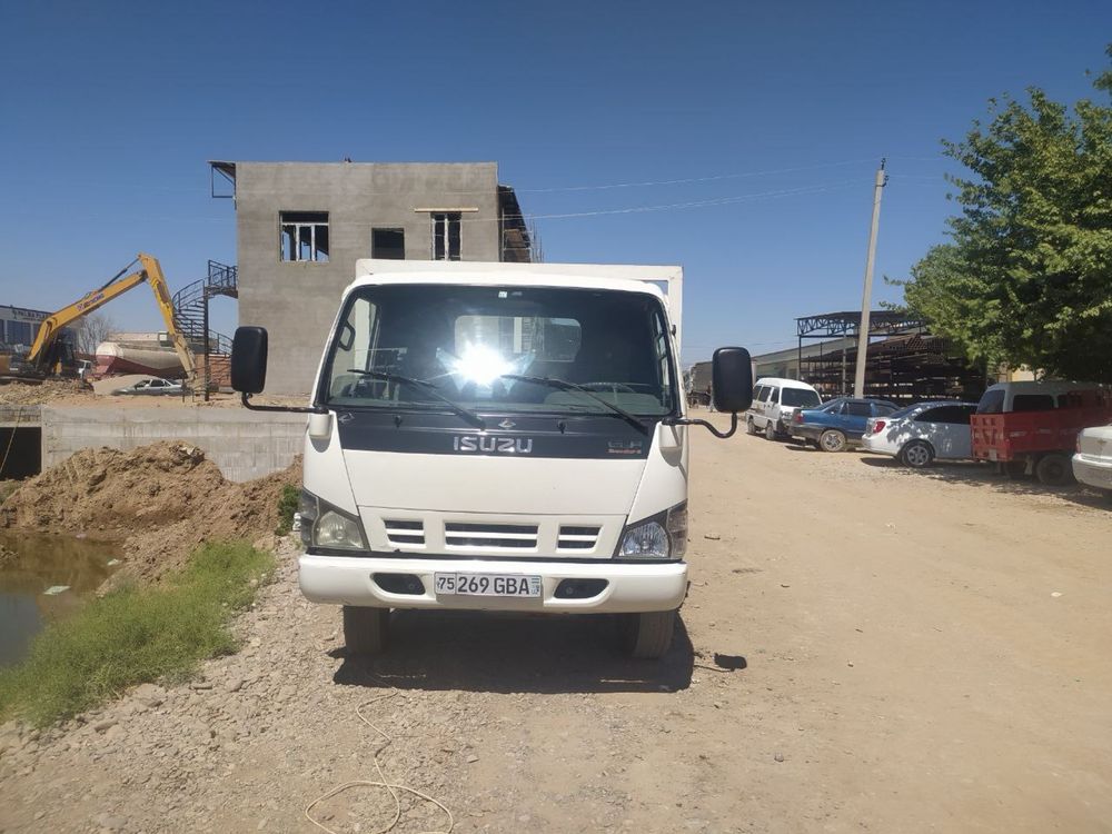Isuzu naxtga bols kelishamiz .Variyantgaham bor