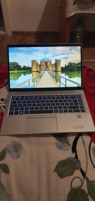 Vând sau schimb cu Mixer  

Laptop HP EliteBook