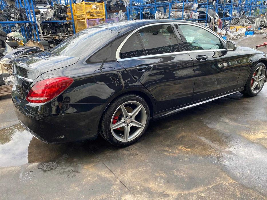 Dezmembrez mercedes c class w205 AMG/far ils/panoramic/capota/bara/
