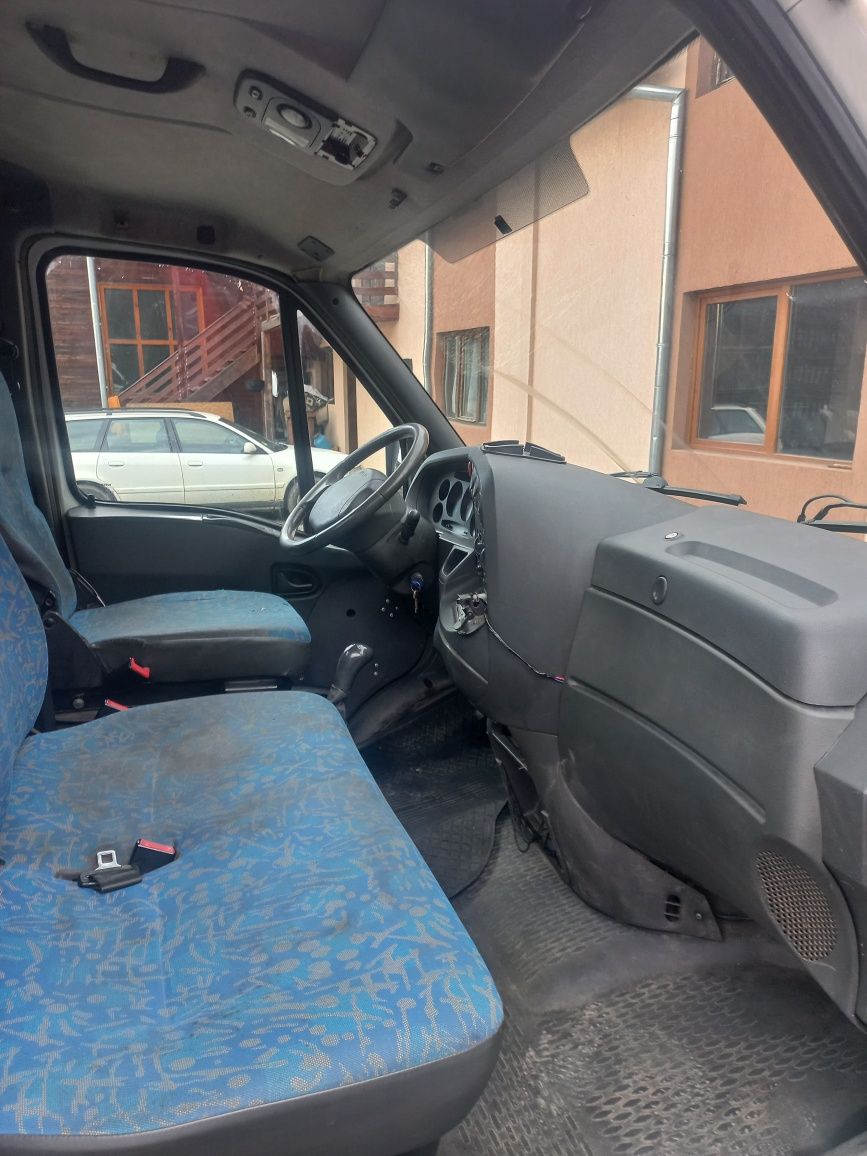 Vând Iveco Daily basculabil