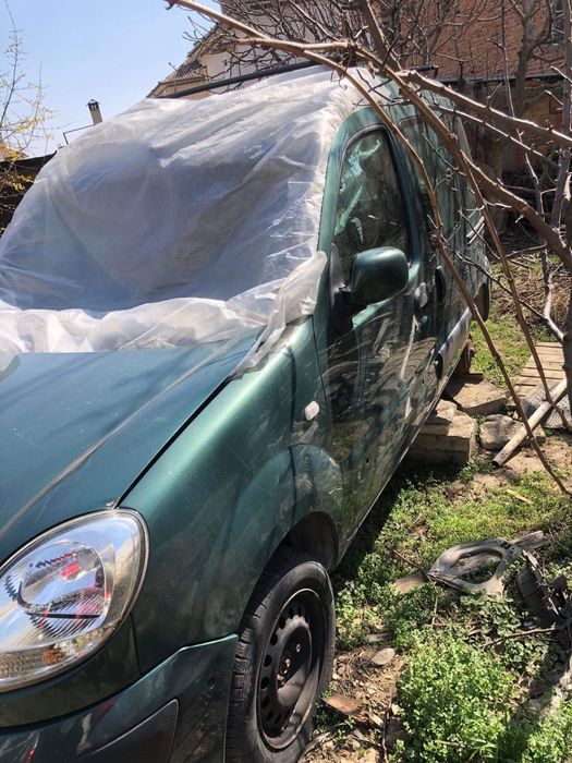 Рено канго 1.5дци 65 кс. 2005 година на части